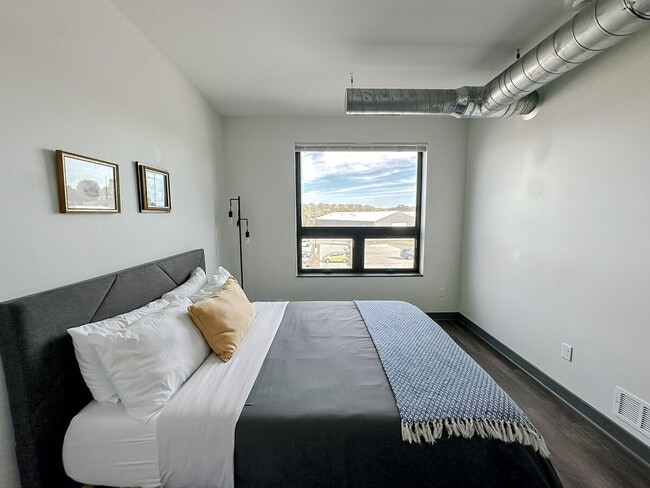 Photo - 1261 8th St Unit SI ID1036772P