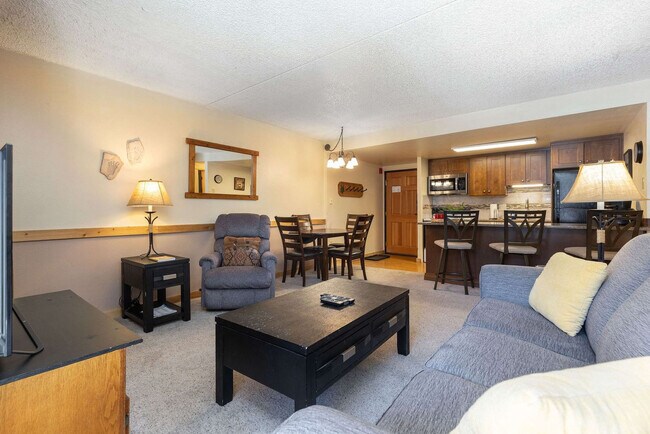 Photo - 455 Village Rd Unit SI ID1387658P