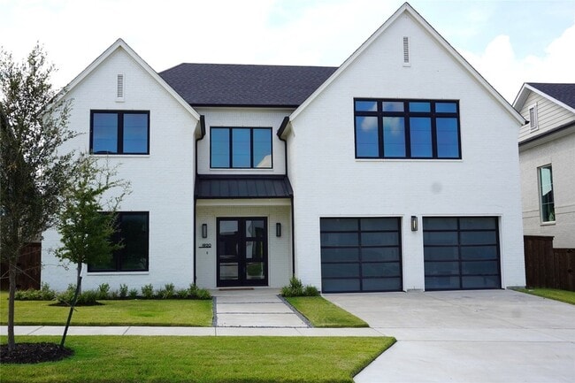 Building Photo - 1920 Shumard Wy