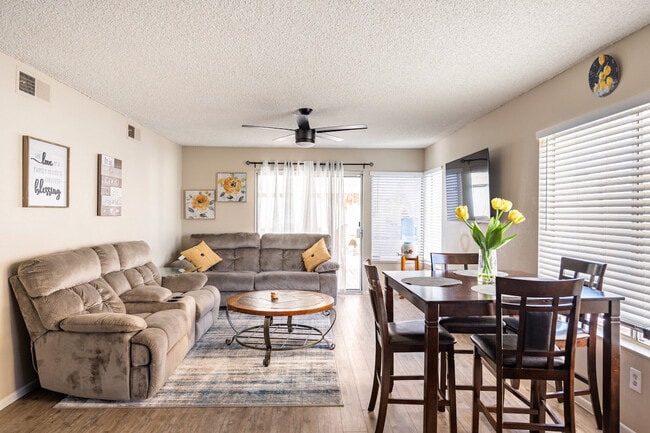 Photo - 3833 E Reno Ave Unit SI ID1585222P