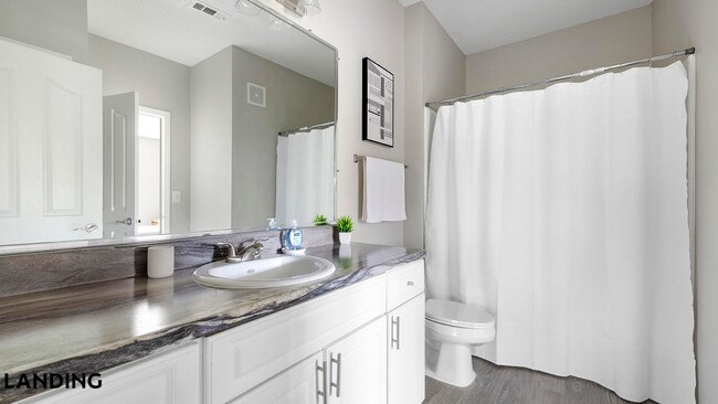 Photo - 100 Peyton Pl SW Unit 4202