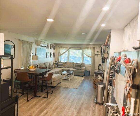 Photo - 442 E Broadway Unit 2