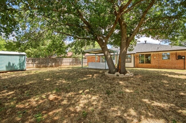 Photo - 2842 Rex Allen Dr
