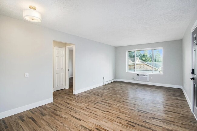Living room - 2408 Texel Dr