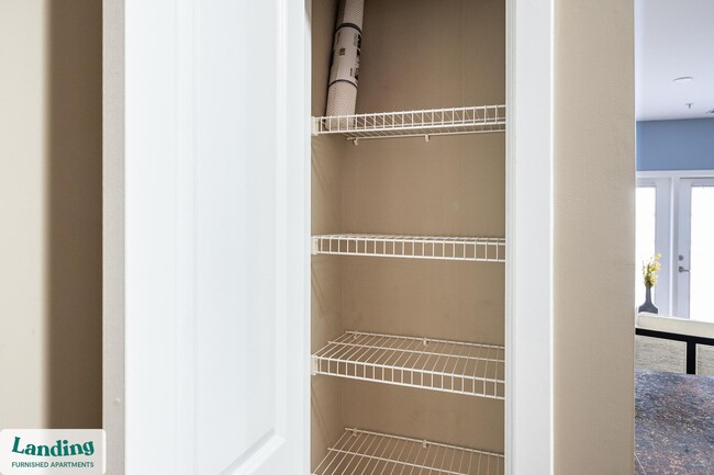 Building Photo - 6115 Tidewater Dr Unit 440.1412416