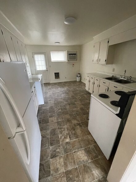 Photo - 105 Edgehill Dr Unit 107