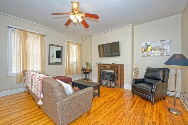 Building Photo - 112 Green St Unit SI ID1501081P