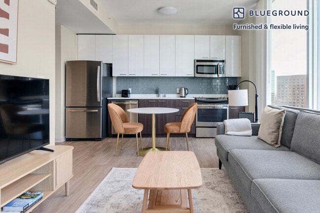 Photo - 1 S Market St Unit FL15-ID2023