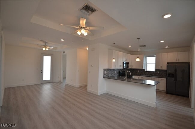 Photo - 8581 Agate St