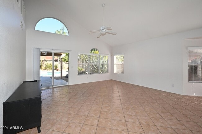 Photo - 5730 E Gelding Dr