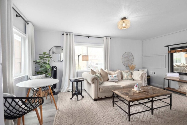 Photo - 120 4th Ave N Unit ID1341341P