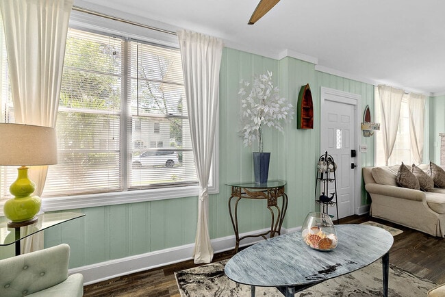 Photo - 6 Rohde Ave Unit ID1281947P