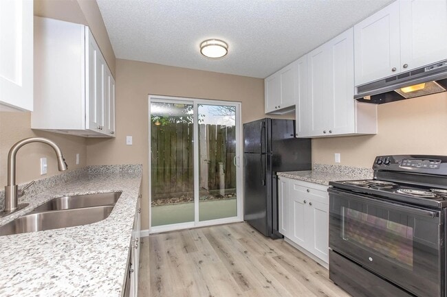 Photo - 9707 Timberside Dr Unit 3-R