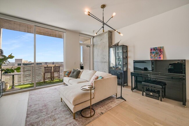 Photo - 301 West Ave Unit 4002