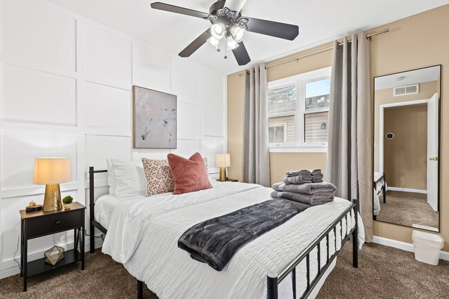 Photo - 1019 E Hayes Ave Unit ID1032331P