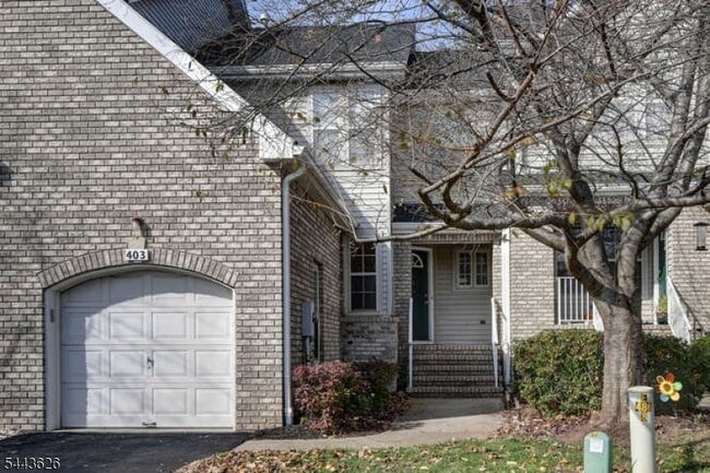 Photo - 403 Taggert Dr