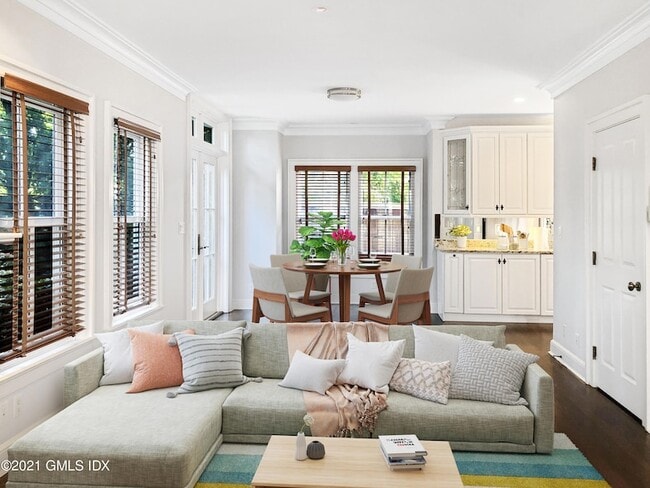 Photo - 282 Bruce Park Ave Unit 2