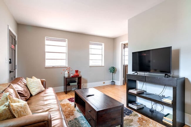 Photo - 605 Dennison Ave Unit ID1265605P