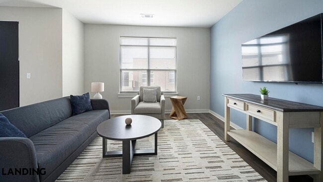 Photo - 1801 Meridian St Unit 129
