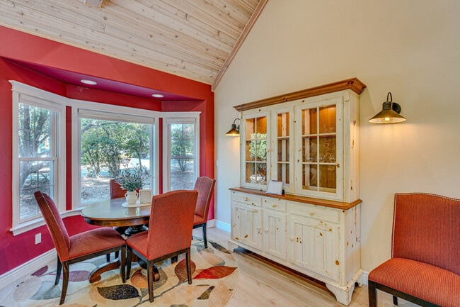 Photo - 5700 Winding Way Unit SI ID1305207P