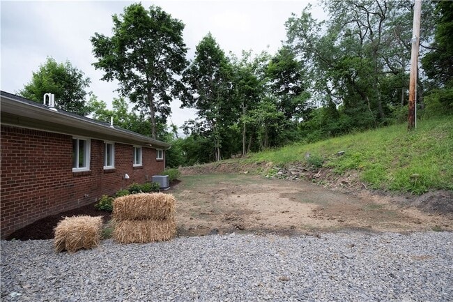 Photo - 1165 Kings Ln