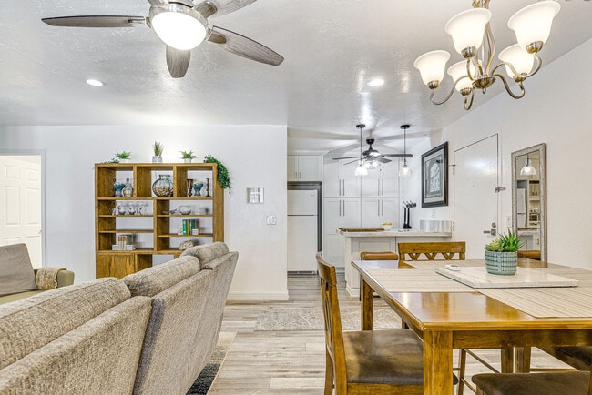 Photo - 265 Loma Alta Dr Unit SI FL2-ID1546488P
