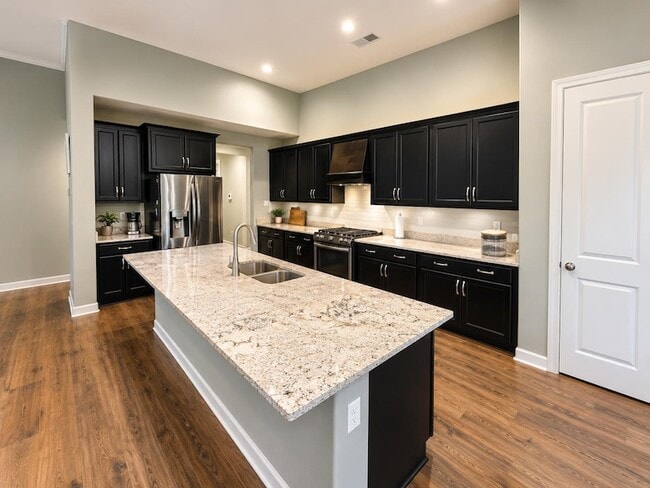 Photo - 1157 Mountain Side Dr