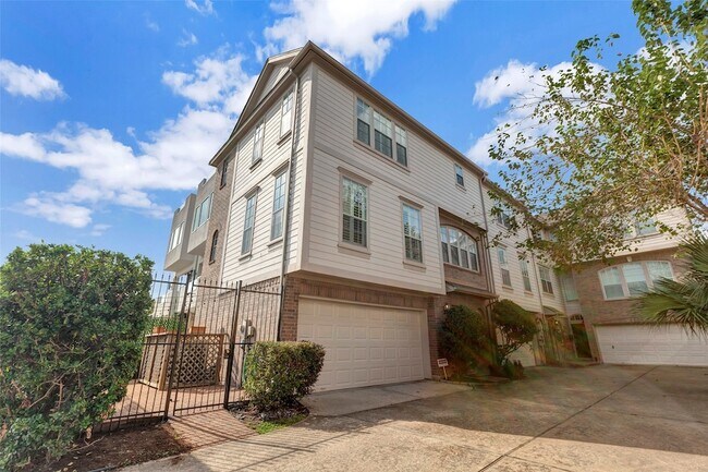 Photo - 1508 Crocker St