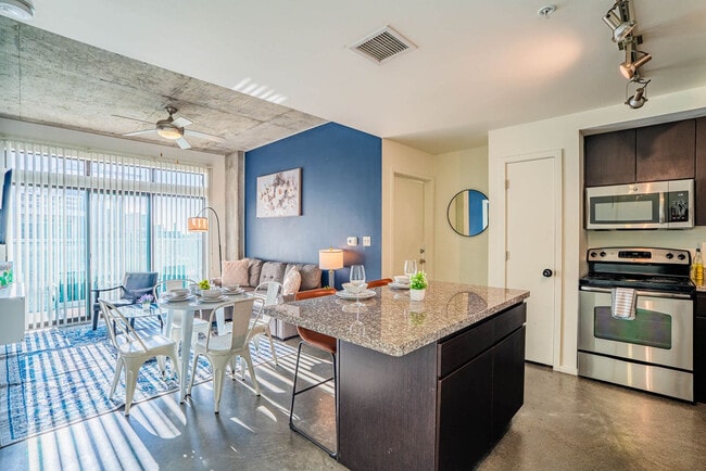 Photo - 333 E Roosevelt St Unit ID1388245P