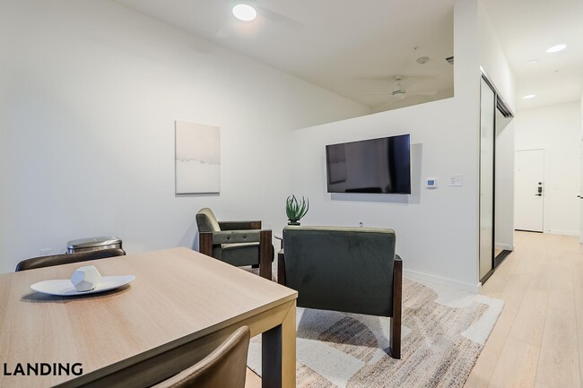 Photo - 2623 Keene St Unit 533