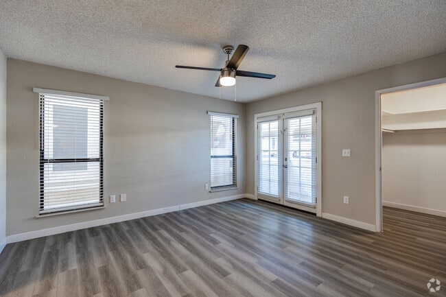 2 BR, 2 BA - 1,200 SF - Indigo on Sunset