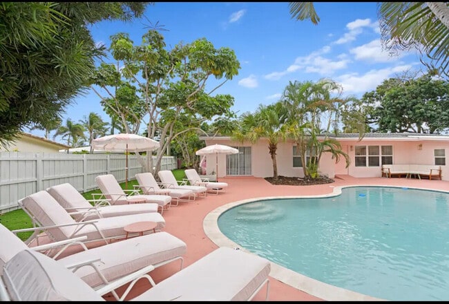 Photo - 26 Northeast St Unit ID1294437P