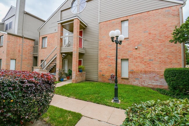 Photo - 2023 Gentryside Dr Unit 306