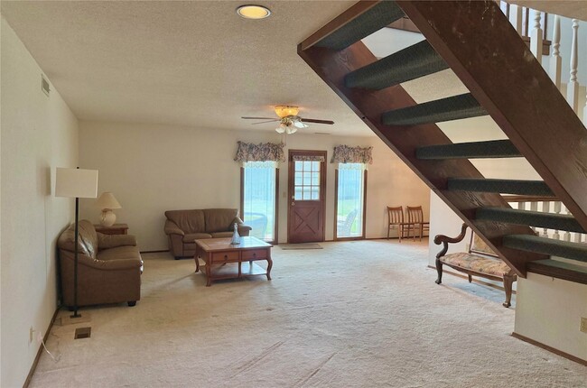 Photo - 8260 S 73rd E Ave