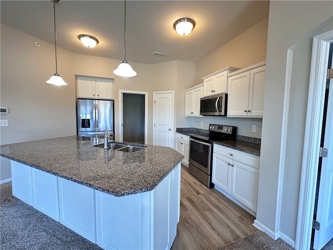 Photo - 16 Old Pond Rd