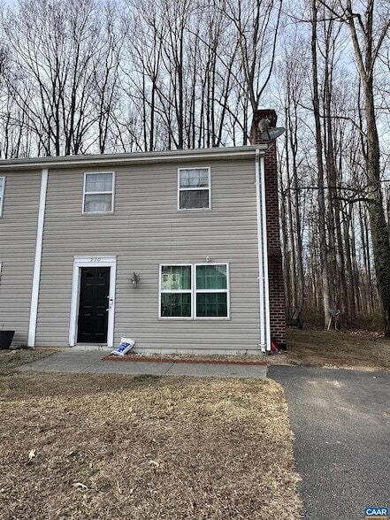 Photo - 270 Albert Ct