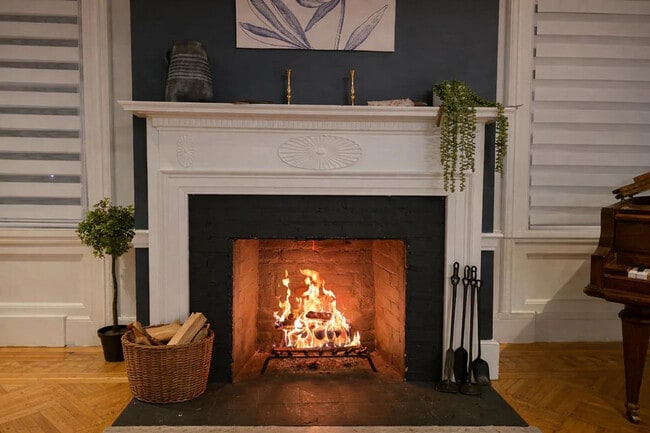 Photo - 139 W 4th Ave Unit SI ID1495028P