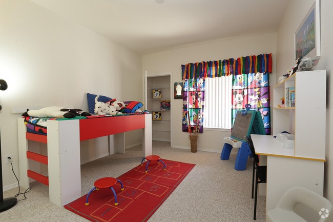 Cottonwood 2nd Bedroom - Cottonwood Ranch