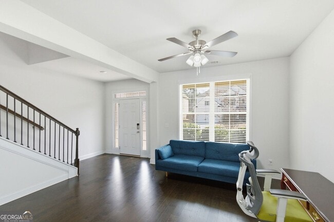 Photo - 1415 Dahlia Dr