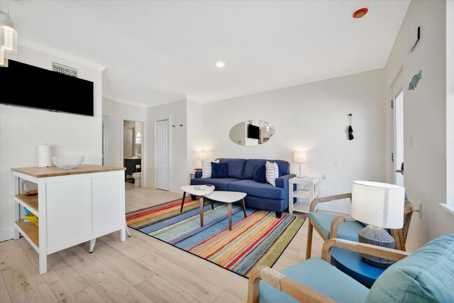 Photo - 483 E Shore Dr Unit SI FL1-ID1507031P