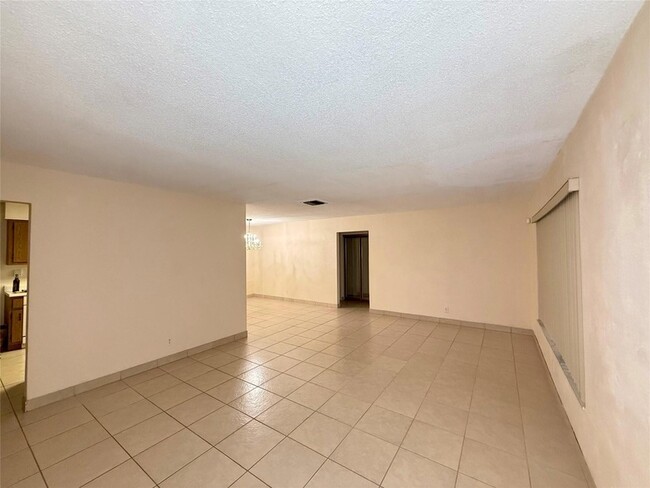 Photo - 7508 NW 67th Ave