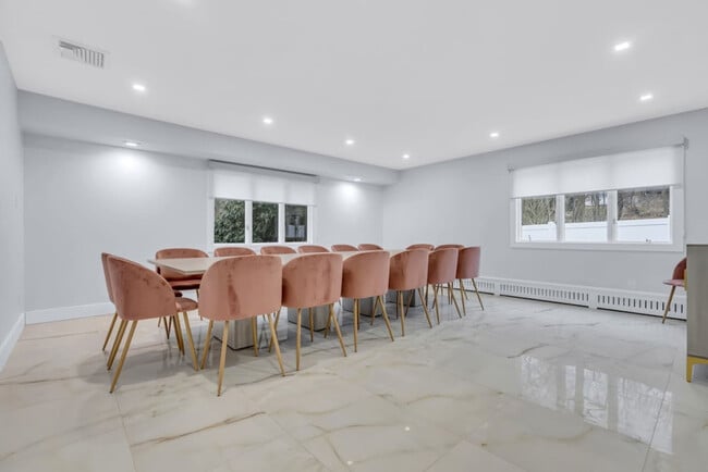 Photo - 110 Smith Hill Rd Unit ID1328114P