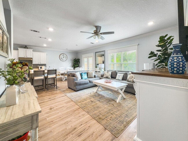 Building Photo - 128 Sea Eagle Ln Unit SI ID1447125P