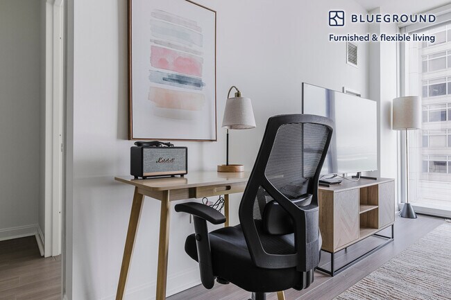 Photo - 500 N Lake Shore Dr Unit FL9-ID1132