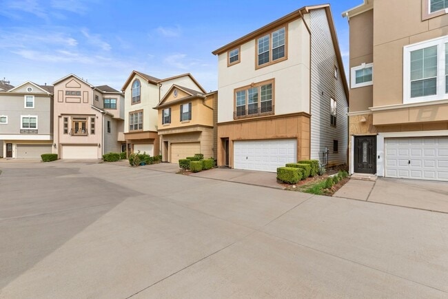 Photo - 3334 Clearview Villa Way