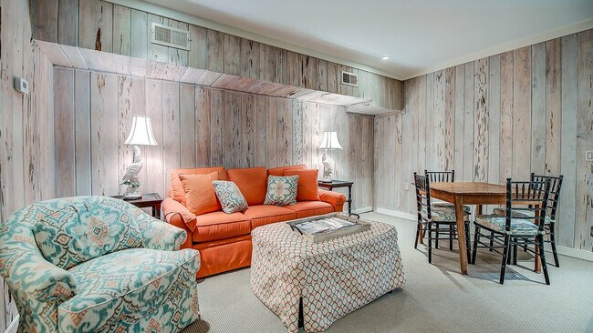 Photo - 38 Leeward Ct Unit ID1253397P