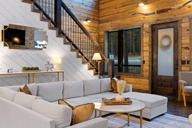 Photo - 222 Lost Creek Trl Unit ID1318702P