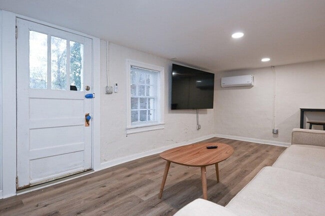 Photo - 840 Bobbin Mill Rd Unit ID1302841P