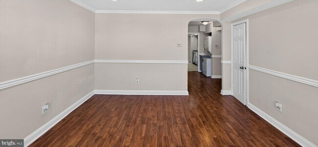 Photo - 1255 Meigs Pl NE