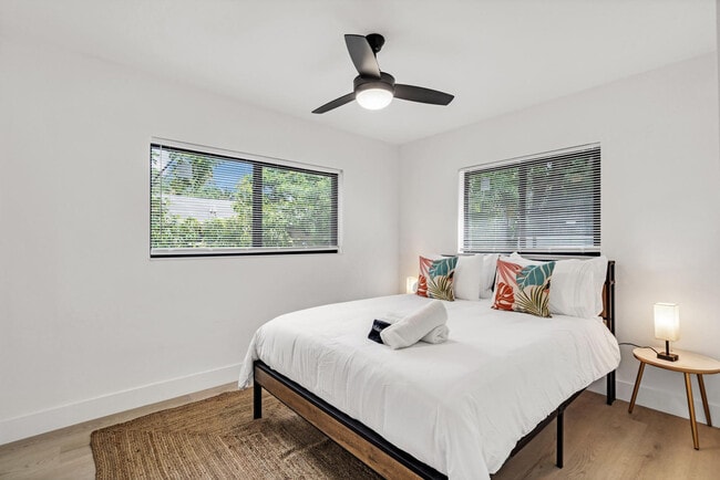 Photo - 1634 SW 4th Ave Unit ID1049783P